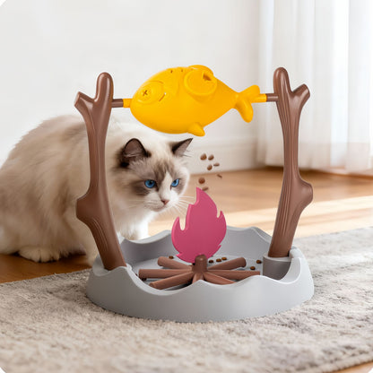 Rotating Fish Cat Treat Dispenser Toy, Interactive Slow Feeder Puzzle Cat Toy for Indoor Cats