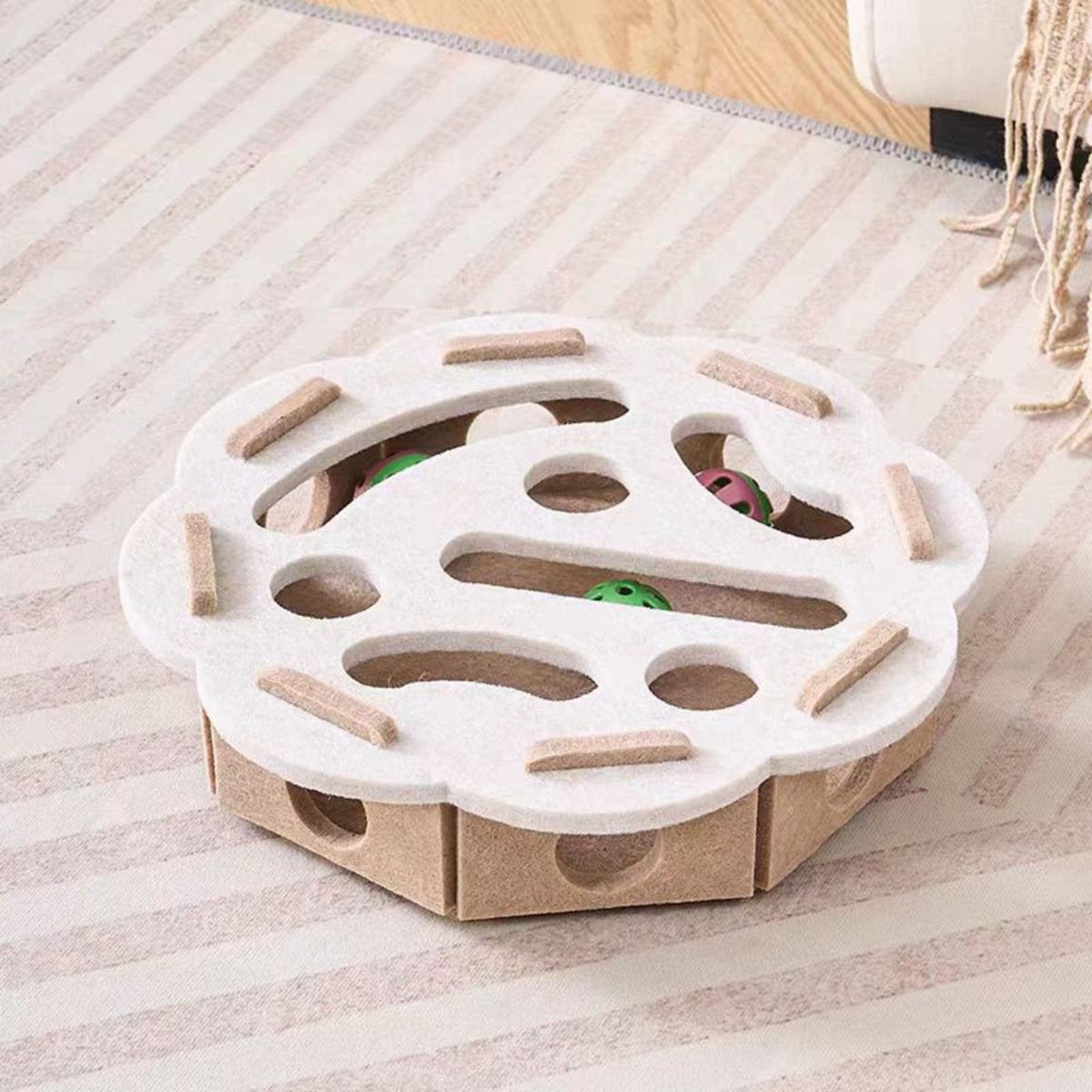 Interactive Cat Puzzle Toy with Bell Balls, Felt Cat Maze & Hide-and-Seek Enrichment Toy Box for Indoor Cats