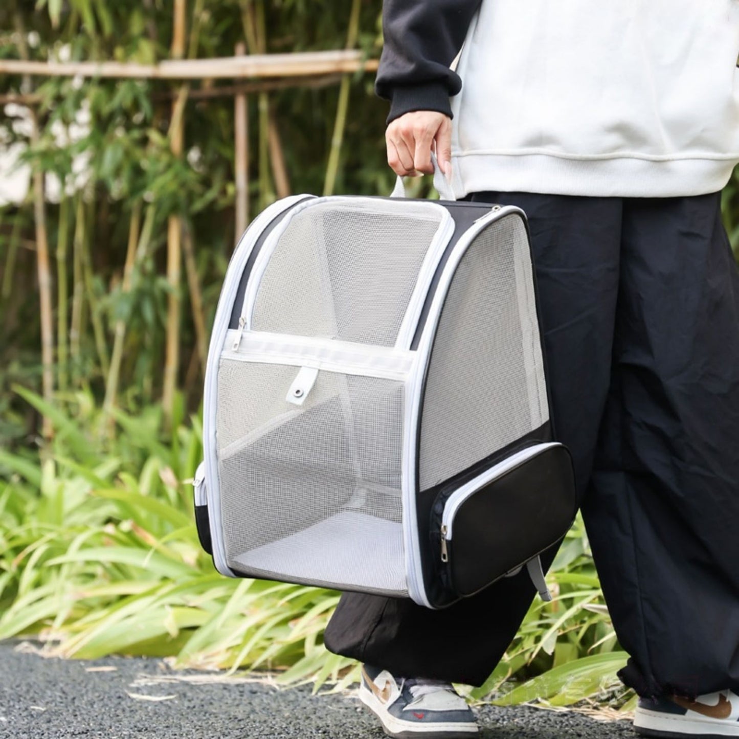 Breathable Cat Carrier Backpack with Mesh Windows, Foldable Pet Travel Backpack for Cats